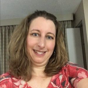 Meet your Posher, Beth